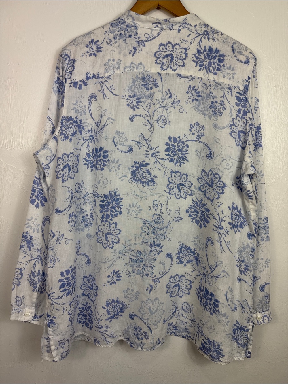 L.L.Bean 100% Linen Floral Button Front Blouse Blue White XL Mandarin Collar - Picture 6 of 12